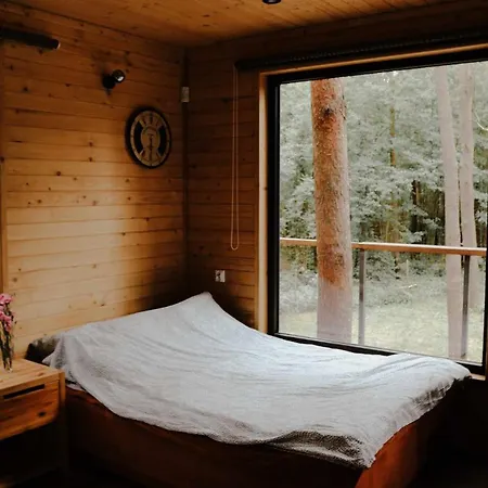 Сasa de vacaciones Na Drzewie Radziejowice Blisko Suntago