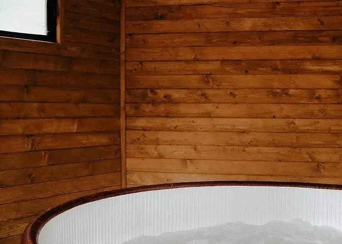 Dom wakacyjny Na Drzewie Radziejowice Blisko Suntago Budy Mszczonowskie